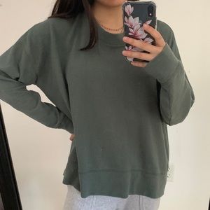 Green oversized sweater